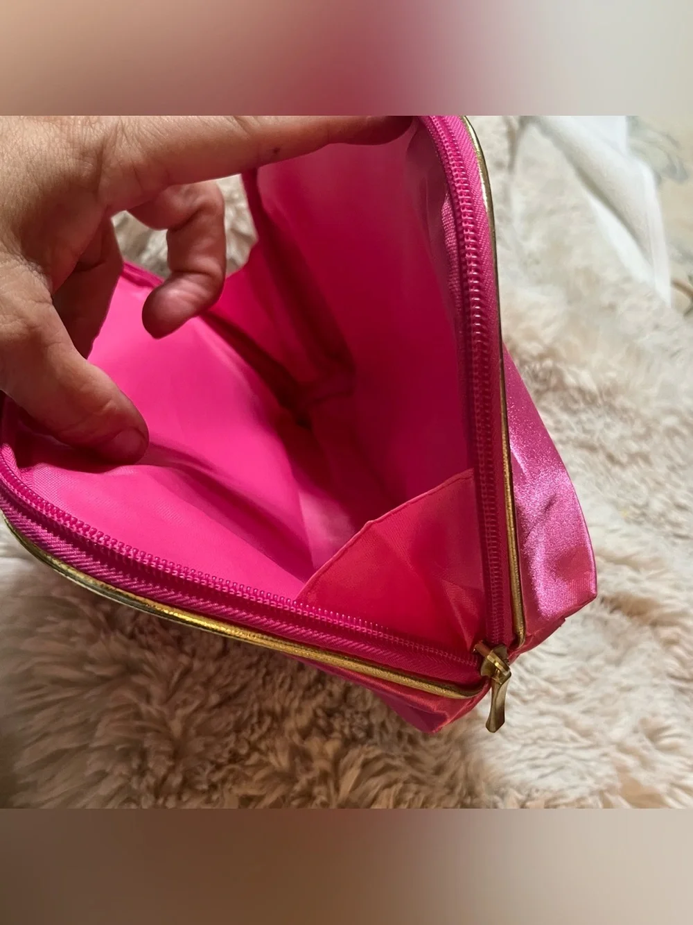 Pink Satin Travel Cosmetic Pouch - Unbranded 02-15
